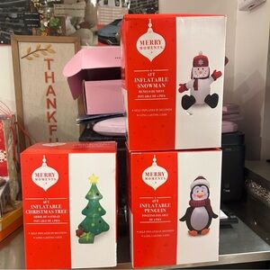 Inflatable Holiday Set - Red and White